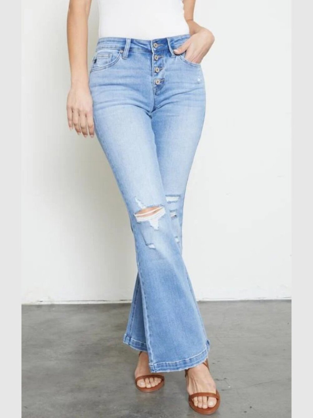 KANCAN Lindsey Distressed Flare Jeans Stretchy Bell Bottoms Casual Cowgirl 27x33